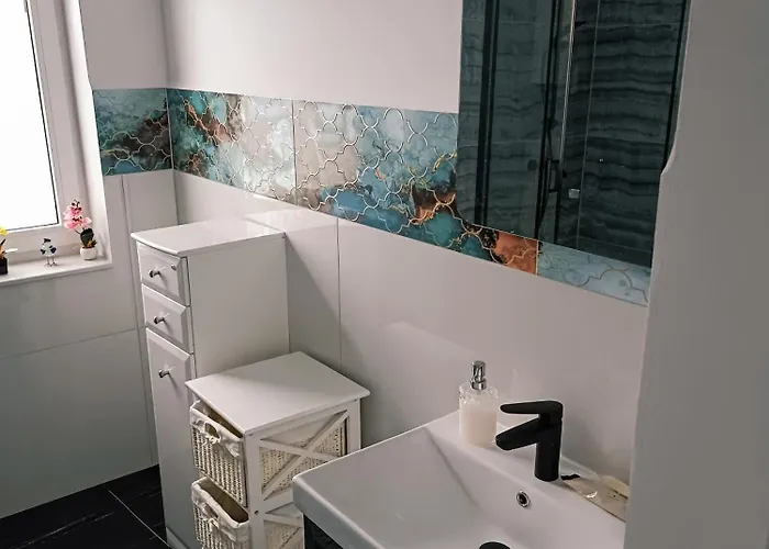 Ostoja U Diany Nad Zatoka アパート Mosty