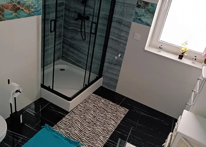 Ostoja U Diany Nad Zatoka * Mosty